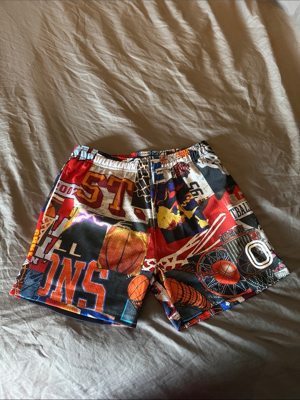 Overtime 5” Graphic Shorts